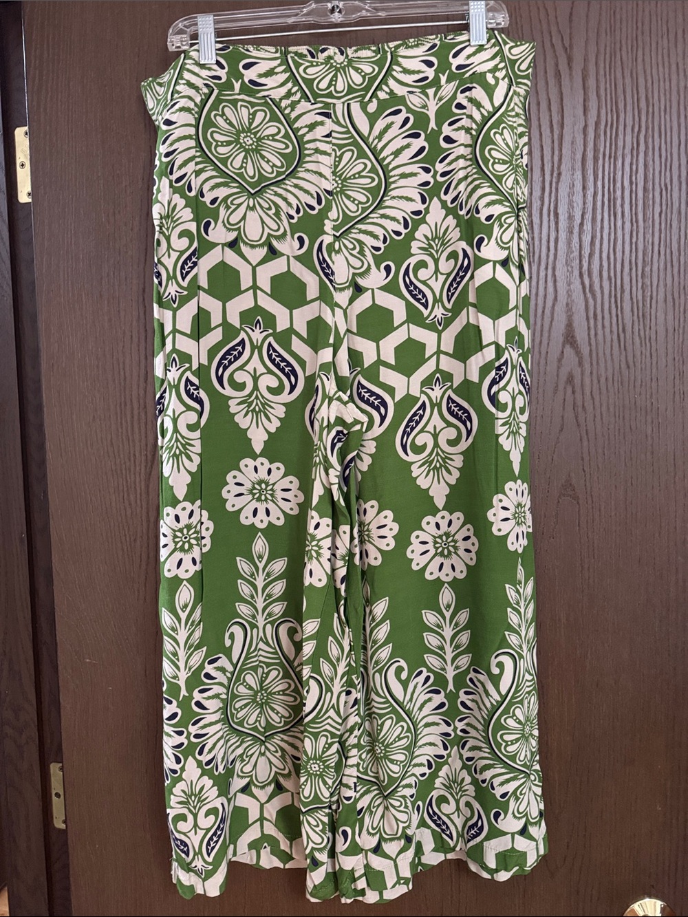 Tahari Women’s Green Patterned Cropped Wide Leg Pants